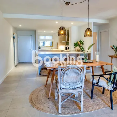 Apartment Velas I: Beachfront With Sea Views And Pool Access S'Agaro